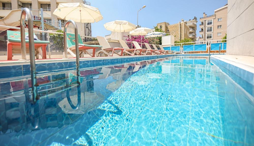 Delta Hotel ديديم المظهر الخارجي الصورة